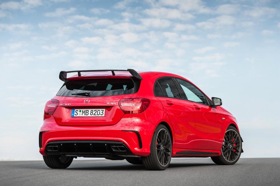  Mercedes-AMG A45 4Matic 2015 года  (фото 7 из 41)